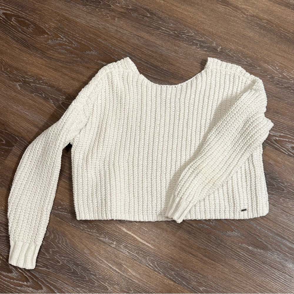 Hollister chunky knit sweater